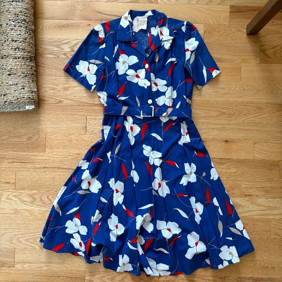 Vintage Sears cotton floral shirt dress - Picture 1 of 3